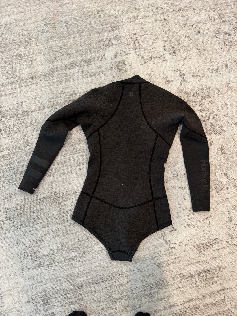Hurley Women's Dark Gray Long-Sleeve Neoprene Spring Suit 2/2mm One-Piece - Picture 4 of 4